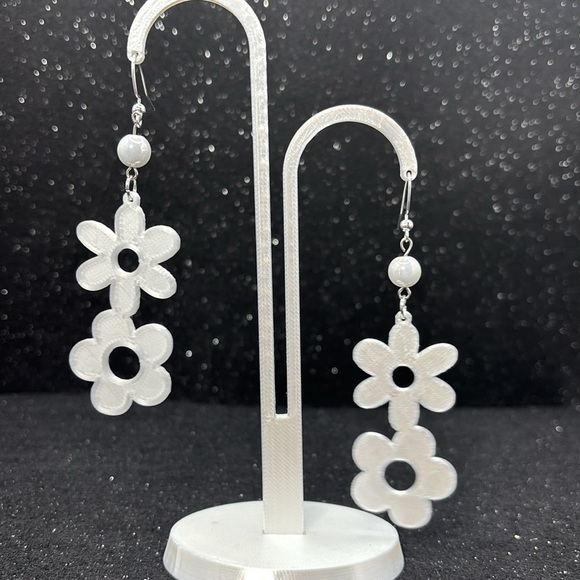 White Floral Drop Earrings - Picture 4 of 4